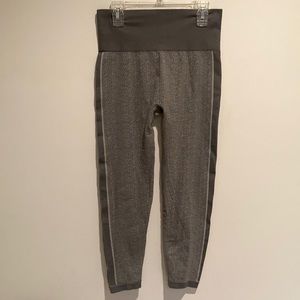 Z by Zella high waisted gray ankle crop leggings